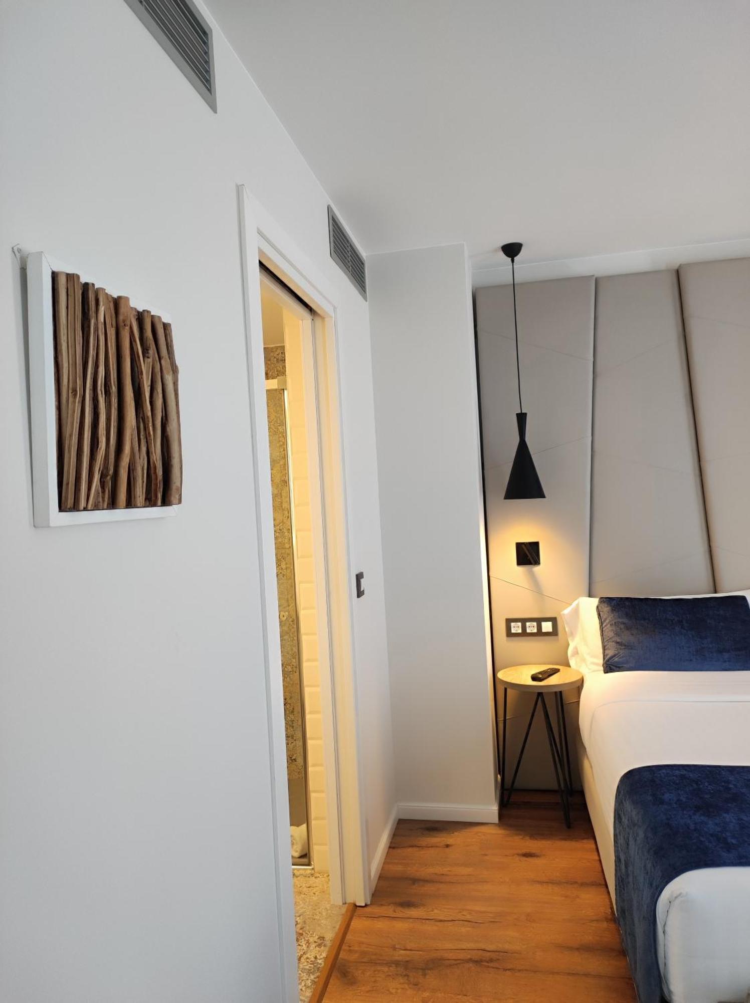 Taverna De La Sal Boutique Hotel L' Escala Bagian luar foto